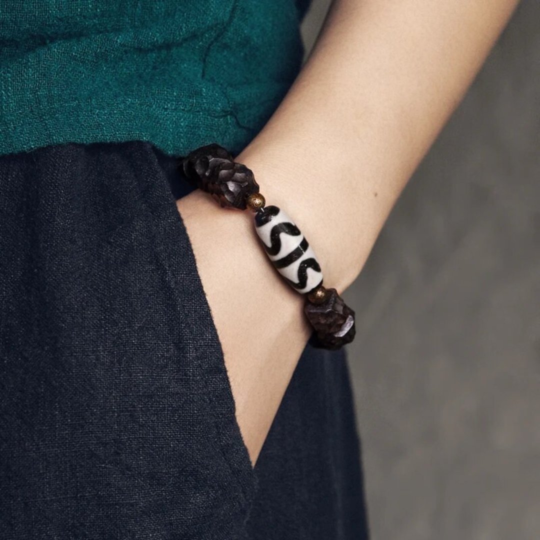 Dzi Bead Protection Amulet Bracelet